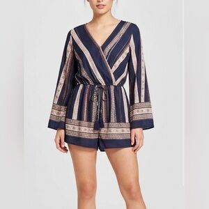 Charlotte Russe Floral Navy Blue & Mauve Romper Size Large